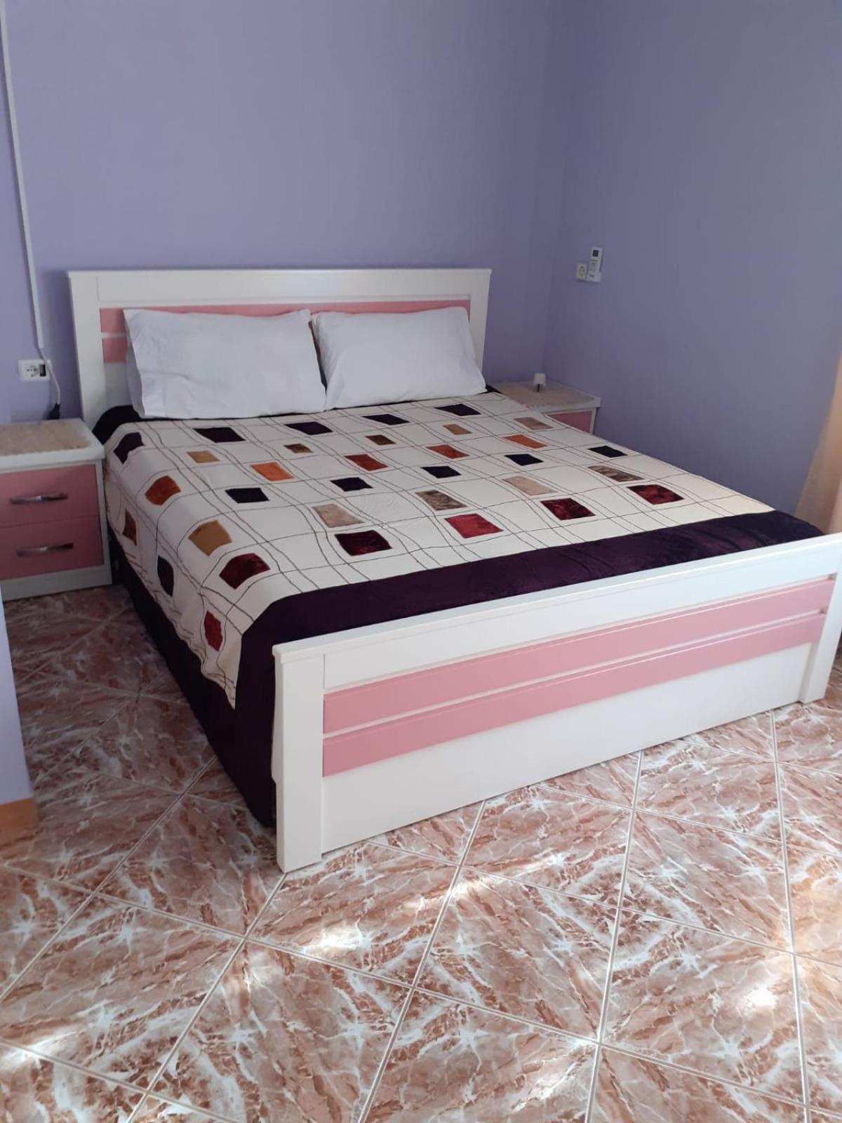 Coral Guesthouse Саранда Экстерьер фото