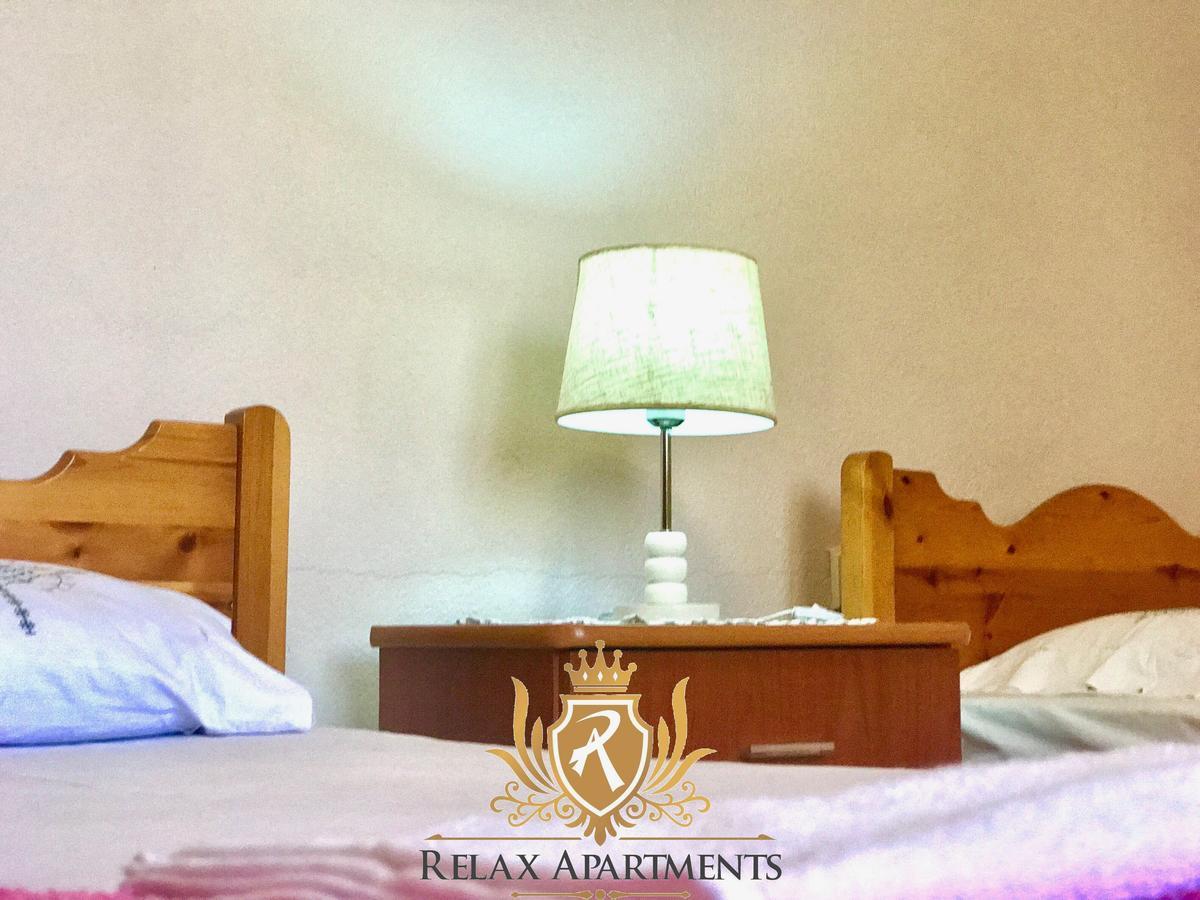 Coral Guesthouse Саранда Экстерьер фото