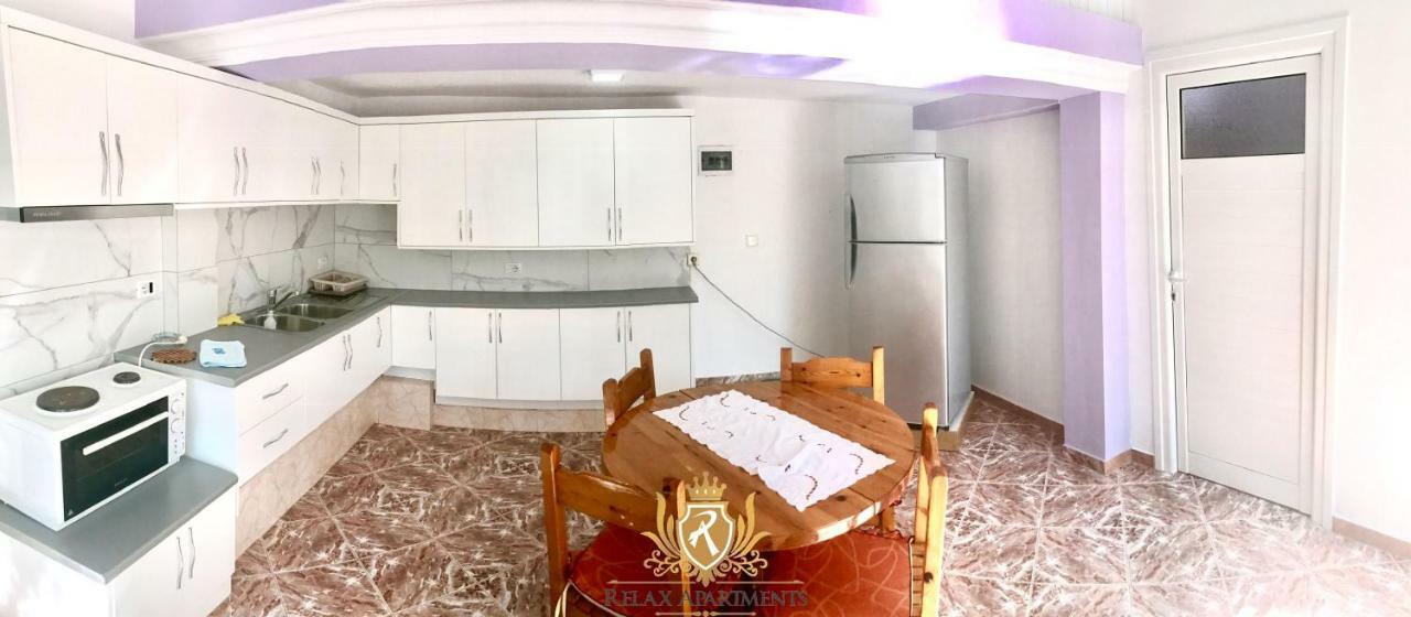 Coral Guesthouse Саранда Экстерьер фото